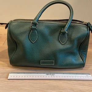 Dooney and Bourke doctors style should bag